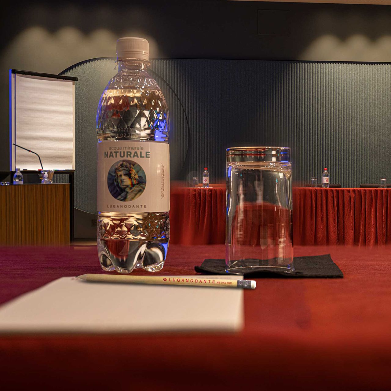 ACQUA LUGANODANTE SEDPLUS AGENZIA CREATIVA ORISTANO